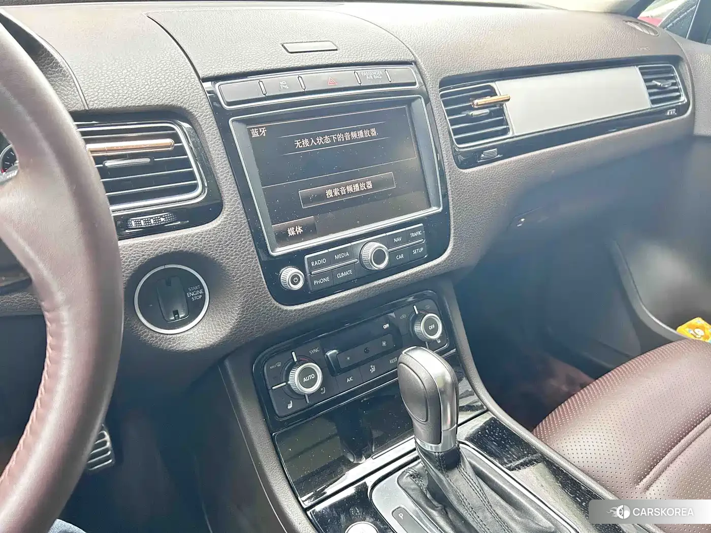 Volkswagen Touareg 2018 Черный из Китая, фото 2