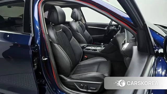 Genesis G70 2019 Синий из Кореи, фото 2