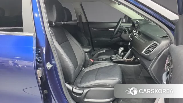 Kia Seltos 2022 Синий из Кореи, фото 2