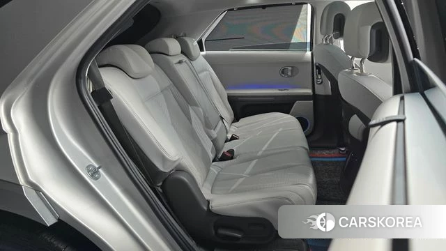Hyundai Ionic 5 2024 Серебристо-серый из Кореи, фото 2