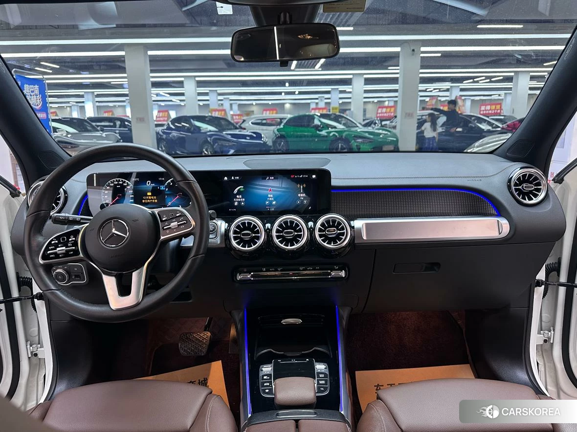 Mercedes-Benz GLB 2021 Белый из Китая, фото 2