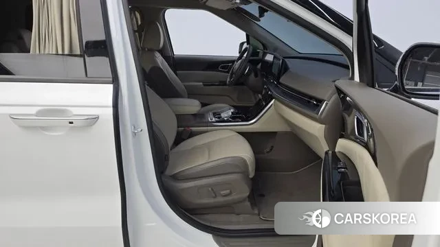 Kia Carnival 4th generation 2022 Белый из Кореи, фото 2