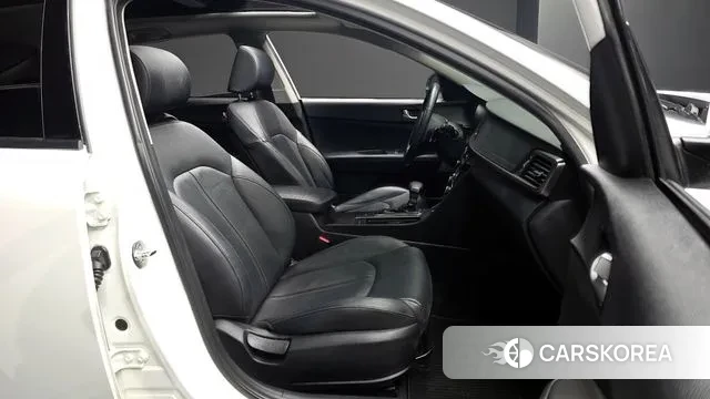 Kia K5 second generation 2018 Белый из Кореи, фото 2