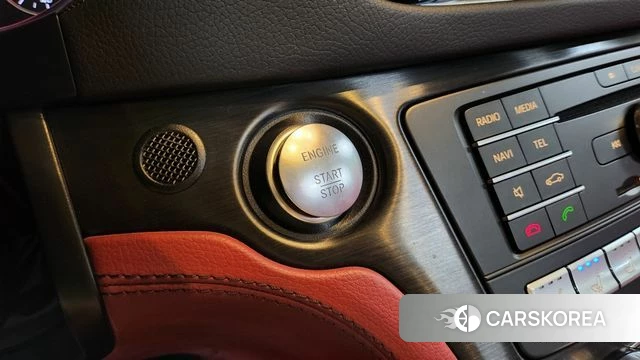 Mercedes-Benz New SL-Class 2018 Белый из Кореи, фото 2