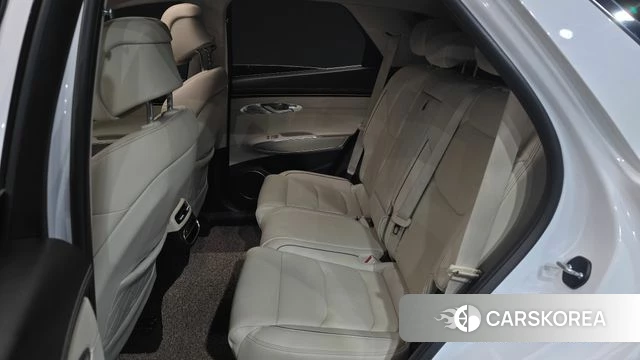 Genesis GV70 2021 Белый из Кореи, фото 2