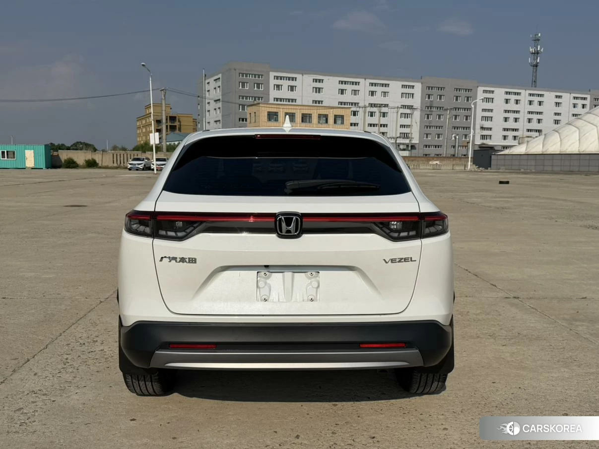 Honda Vezel 2023 Белый из Китая, фото 2