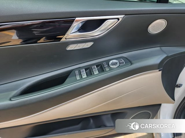 Genesis GV80 2024 Белый из Кореи, фото 2