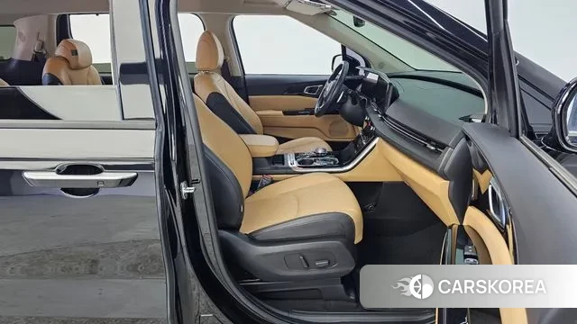Kia Carnival 4th generation 2021 Черный из Кореи, фото 2