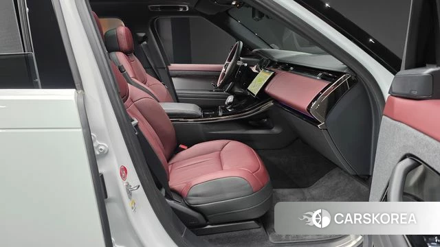 Land Rover Range Rover Sport 3rd Generation 2025 Белый из Кореи, фото 2