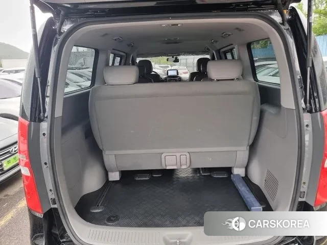 Hyundai The New Grand Starex 2019 Черный из Кореи, фото 2