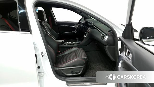 Genesis The New G70 2021 Белый из Кореи, фото 2