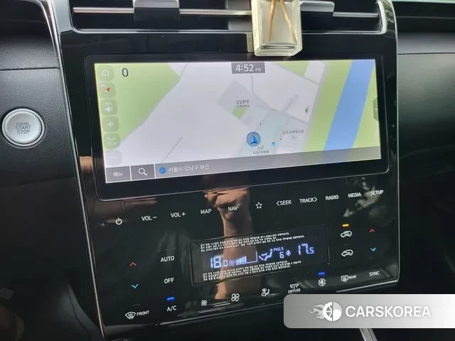 Hyundai Tucson (NX4) 2022 Белый из Кореи, фото 2