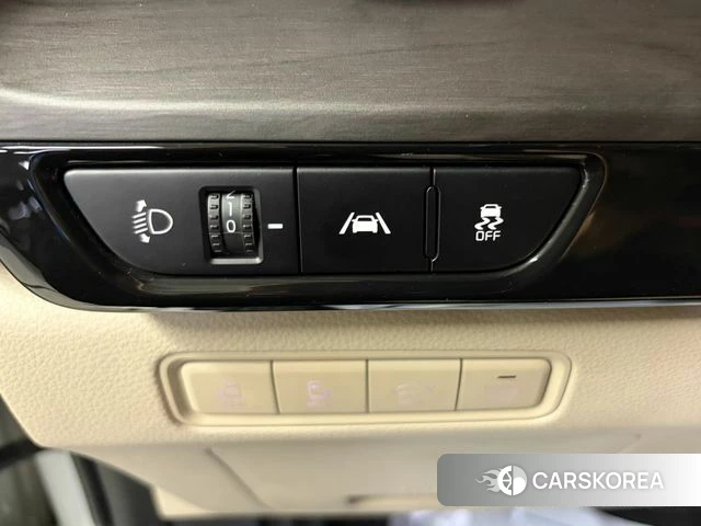 Kia Carnival 4th generation 2022 Белый из Кореи, фото 2