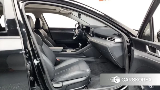 Kia K5 3rd generation 2022 Черный из Кореи, фото 2