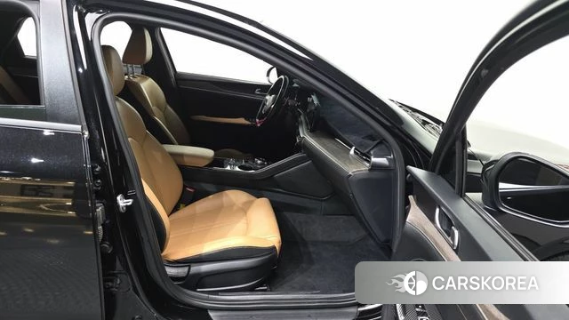 Kia K5 3rd generation 2021 Черный из Кореи, фото 2
