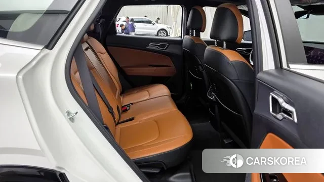 Kia Sportage 5th Generation 2022 Белый из Кореи, фото 2