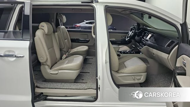Kia The New Carnival 2018 Белый из Кореи, фото 2