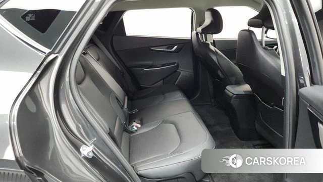 Kia EV6 2023 Серый из Кореи, фото 2
