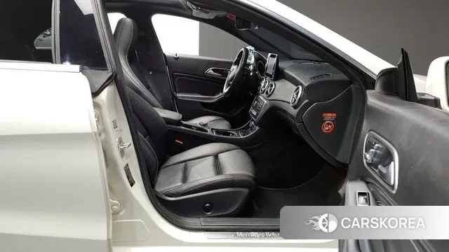 Mercedes-Benz CLA-Class C117 2018 Белый из Кореи, фото 2