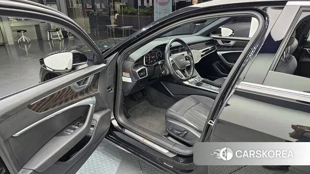 Audi A6 (C8) 2021 Черный из Кореи, фото 2