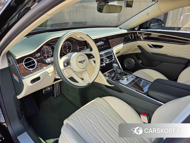 Bentley Flying Spur 3rd Generation 2021 Темно-зеленый из Кореи, фото 2