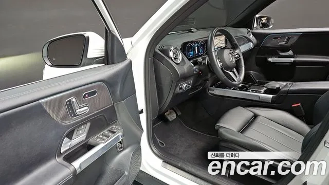 Mercedes-Benz GLB-Class X247 2022 Белый из Кореи, фото 2