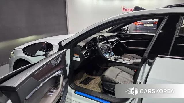 Audi A7 (4K) 2022 Белый из Кореи, фото 2