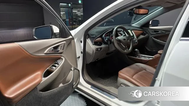 Chevrolet (GM Daewoo) All New Malibu 2018 Белый из Кореи, фото 2