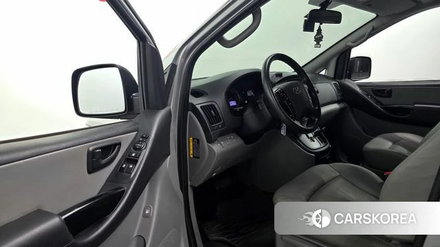 Hyundai The New Grand Starex 2019 Серебряный из Кореи, фото 2