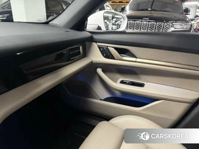 Porsche Taycan 2022 Белый из Кореи, фото 2