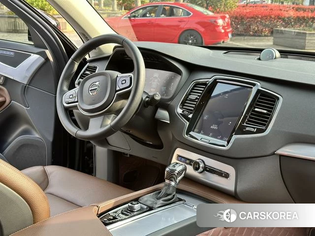 Volvo XC90 2018 Черный из Китая, фото 2