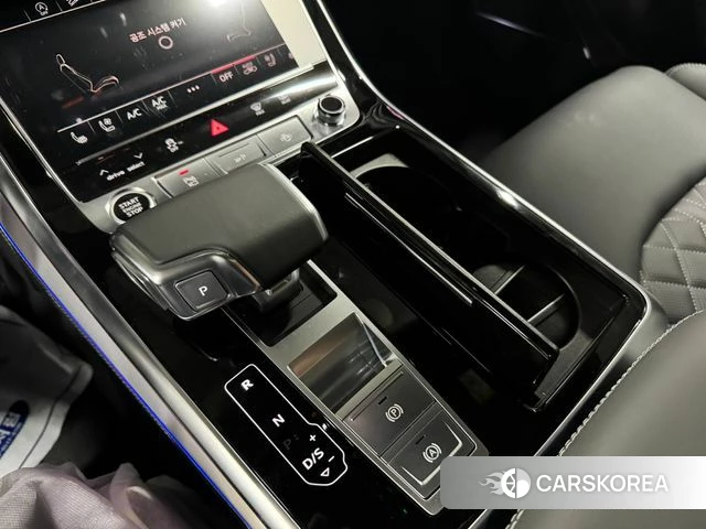 Audi Q7 (4M) 2026 Черный из Кореи, фото 2