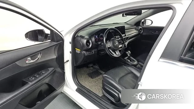 Kia Come New K3 2019 Белый из Кореи, фото 2