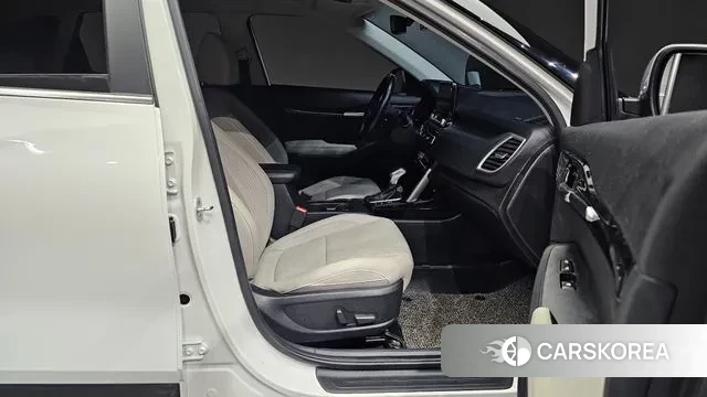 Kia Seltos 2020 Белый из Кореи, фото 2