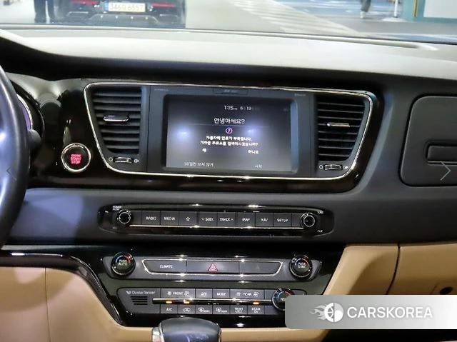Kia The New Carnival 2018 Белый из Кореи, фото 2