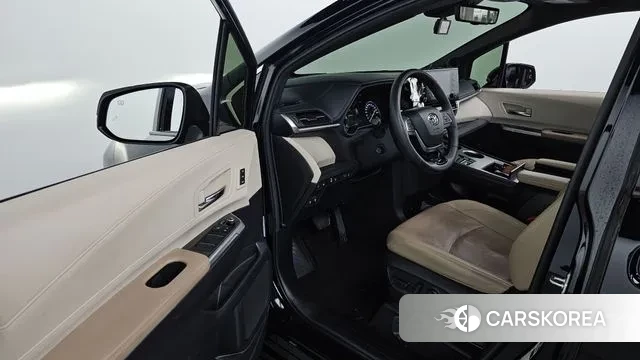 Toyota Sienna 4th Generation 2023 Черный из Кореи, фото 2