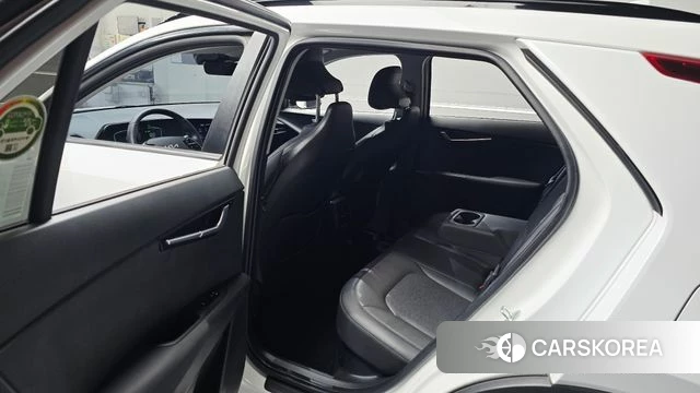 Kia Di Ol Nu Niro 2022 Белый из Кореи, фото 2