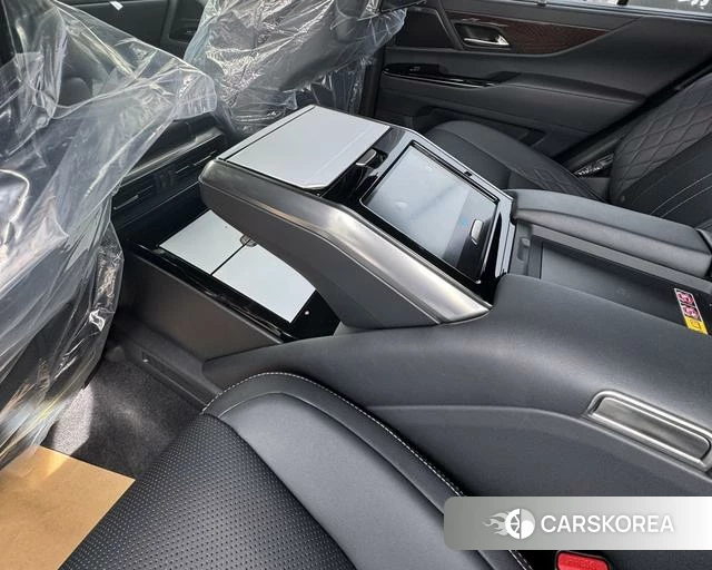 Lexus LX 2025 Белый из Китая, фото 2