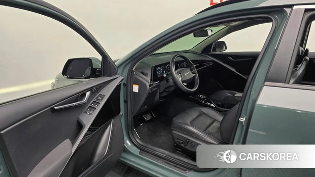 Kia Di Ol Nu Niro 2022 Темно-зеленый из Кореи, фото 2
