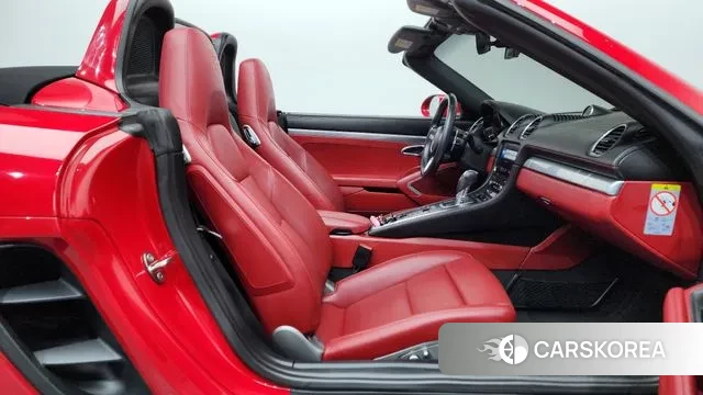 Porsche 718 Boxster 2019 Красный из Кореи, фото 2