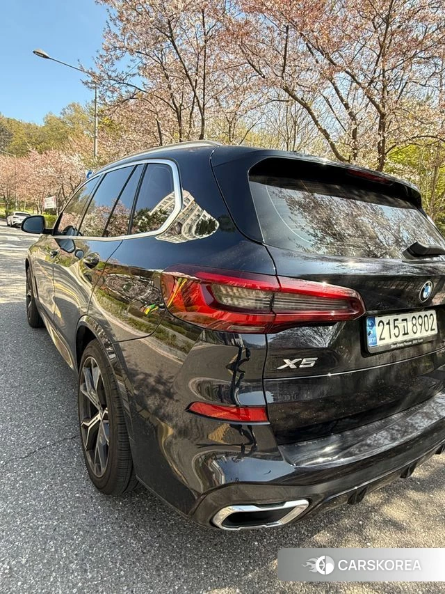 BMW X5 (G05) 2021 Черный из Кореи, фото 2