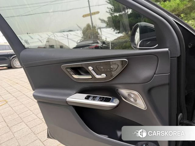 Mercedes-Benz GLC-Class X254 2024 Черный из Кореи, фото 2