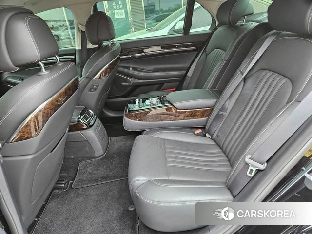 Genesis G90 2021 Черный из Кореи, фото 2