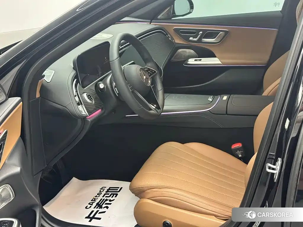 Mercedes-Benz E-Class 2026 Черный из Китая, фото 2