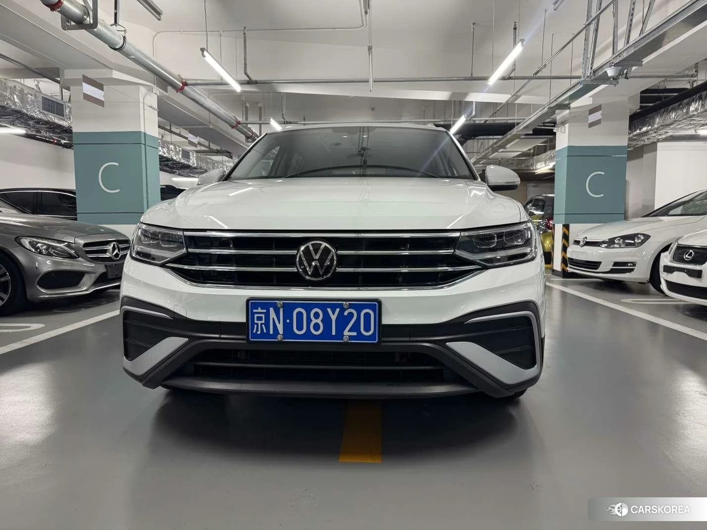Volkswagen Tiguan L 2023 Белый из Китая, фото 2