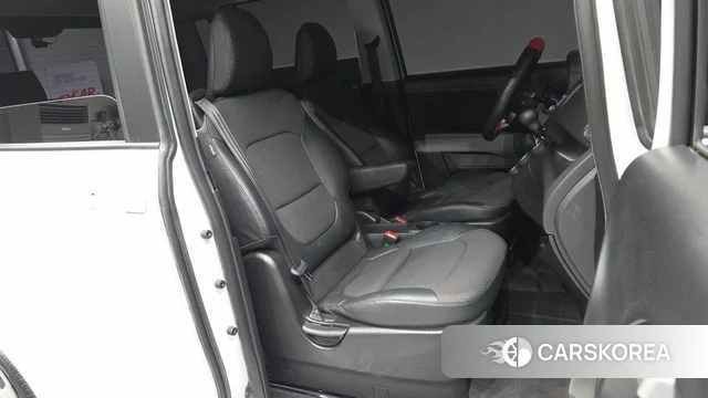 Kia The New Kia Ray 2023 Белый из Кореи, фото 2