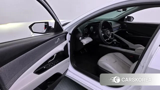 Hyundai Avante (CN7) 2021 Белый из Кореи, фото 2