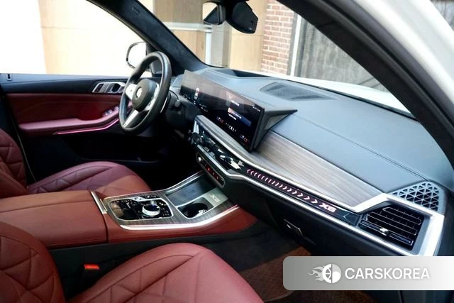 BMW X5 2024 Белый из Китая, фото 2