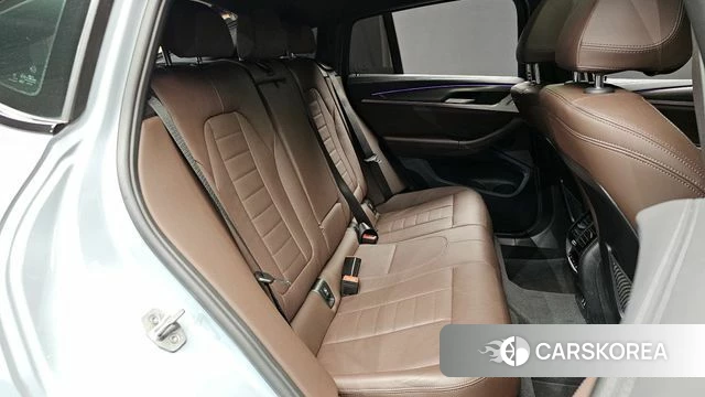 BMW X4 (G02) 2024 Серебристо-серый из Кореи, фото 2