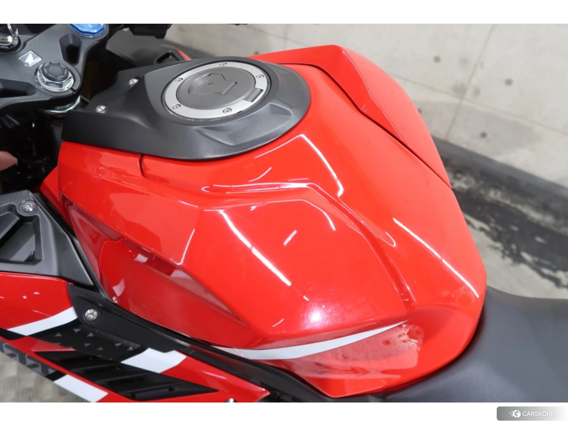 Проданный Honda CBR250RR id 3947692 из Японии, фото 4